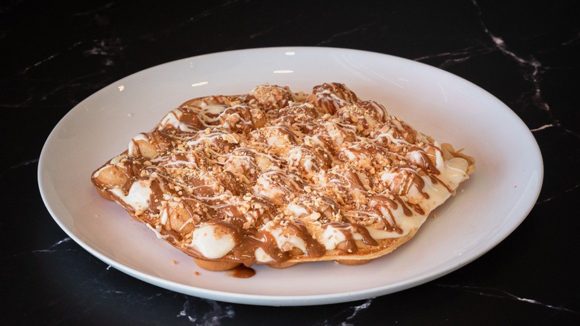 Caramelenia waffle