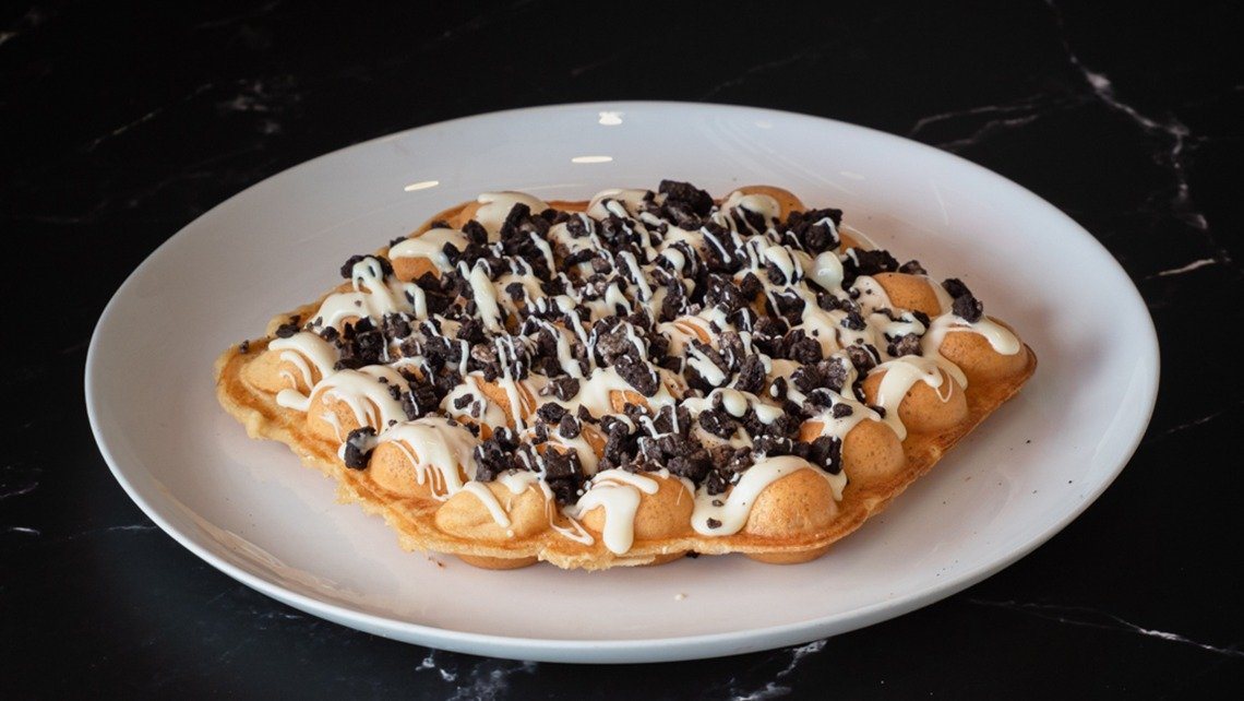 White chocolate oreo biscuit waffle